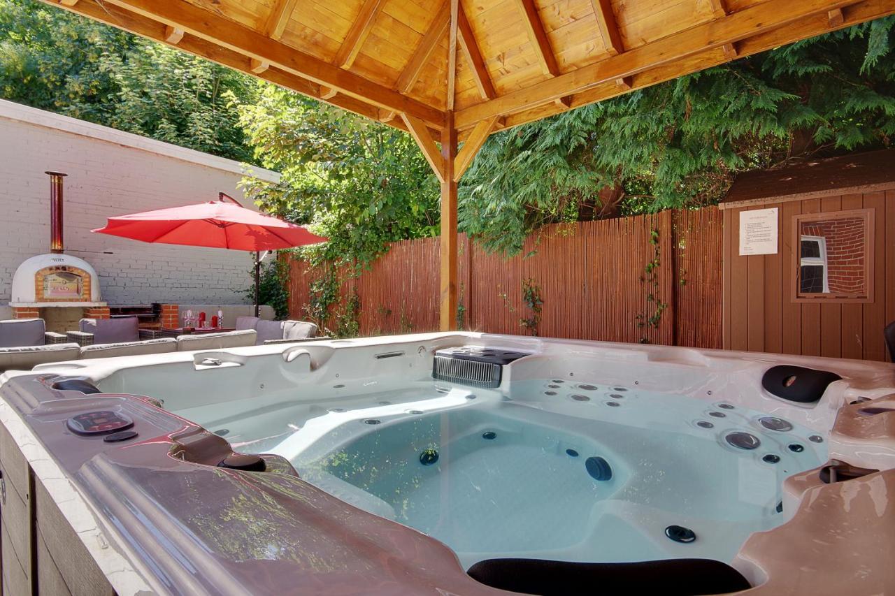 Cragside Villa With Hot Tub Bournemouth Exterior foto